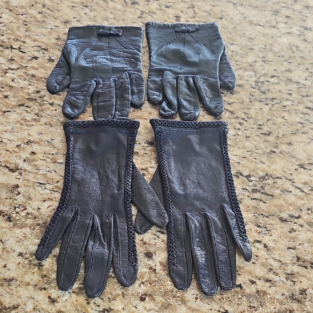 Vintage 2 pairs soft Elegant Black Leather Gloves for small slender hands
